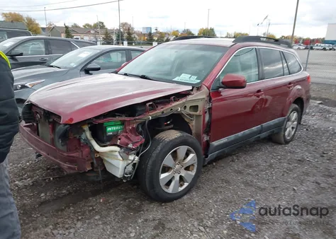 2011 Subaru Outback 2.5I Premium z USA, uszkodzony, nr VIN 4S4BRBCCXB3383488